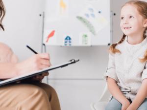 дитячий психолог